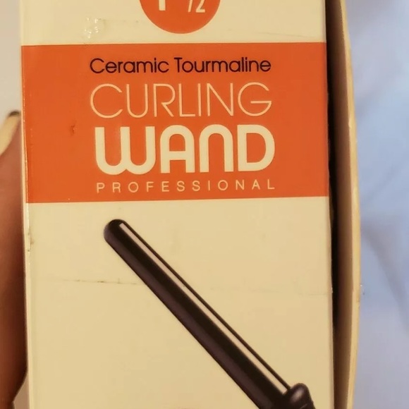 Ceramic Tourmaline Curling Wand - Picture 11 of 11